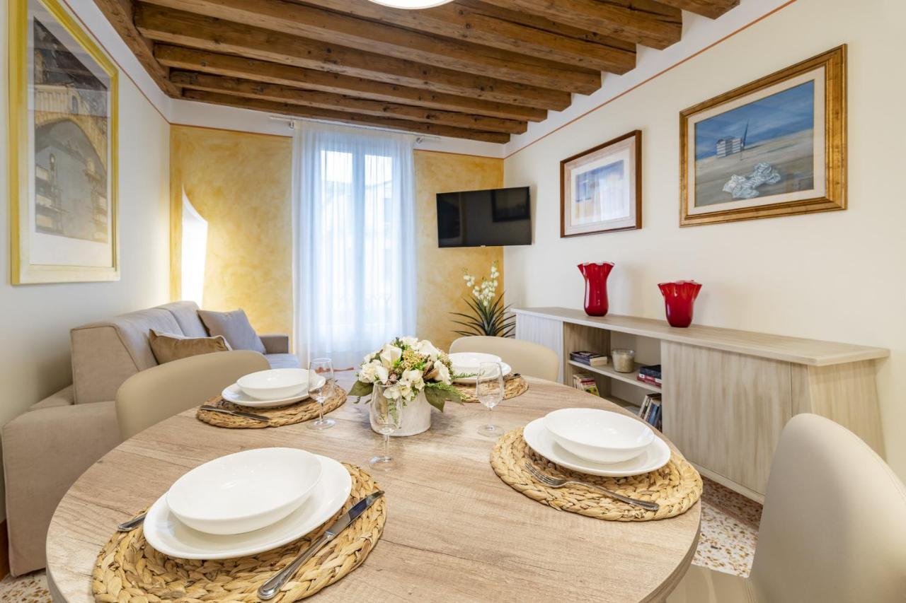 Rialto Sant'Aponal Prestige By Wonderful Italy Apartment Veneţia Exterior foto